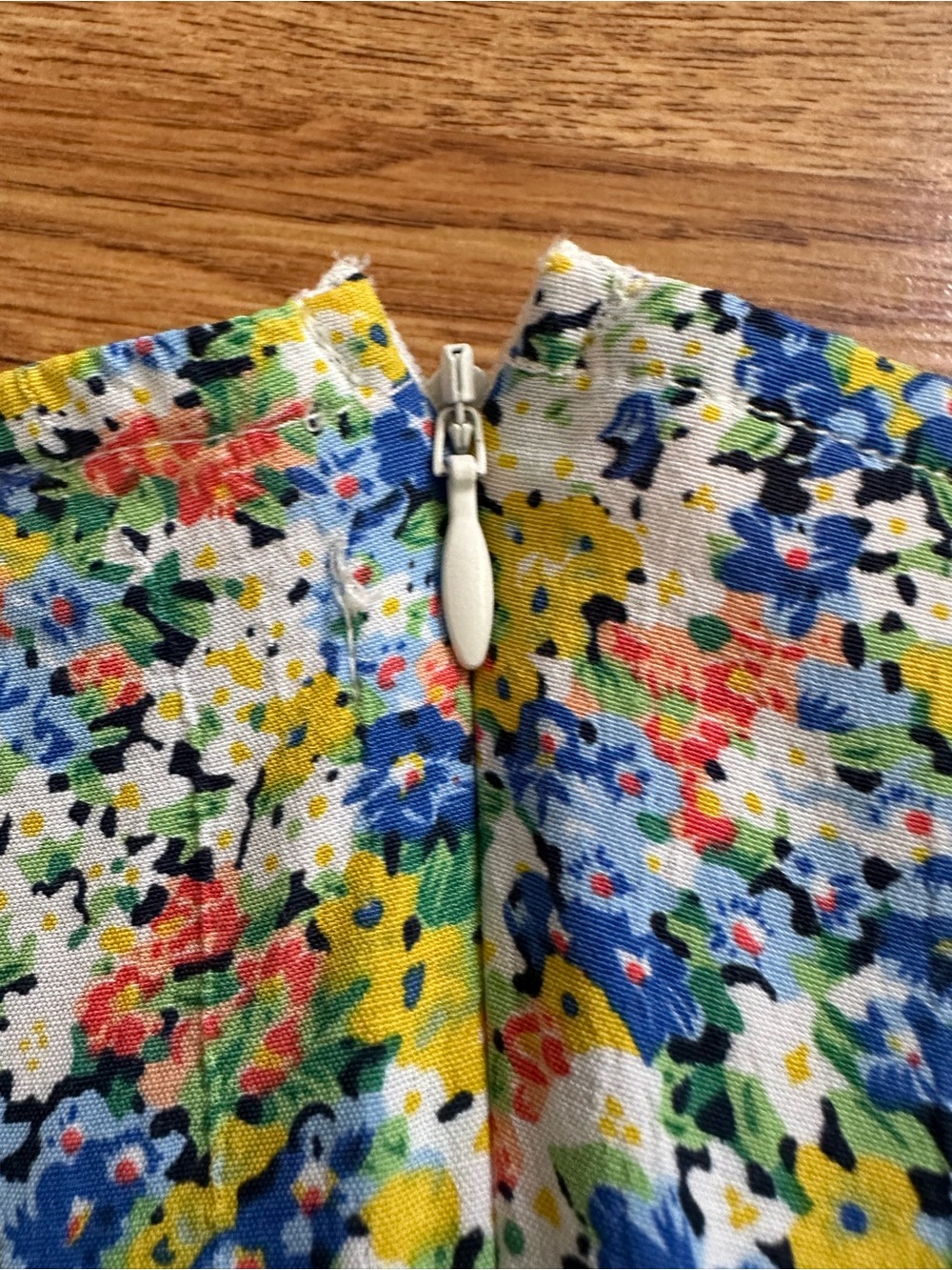 Faithfull the Brand floral mini dress Size 10 Blue White Yellow Orange - Picture 6 of 13